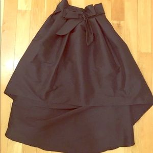 Black high low skirt
